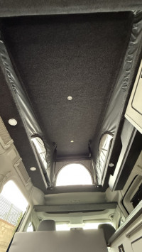 VOLKSWAGEN CADDY MAXI CAMPER
