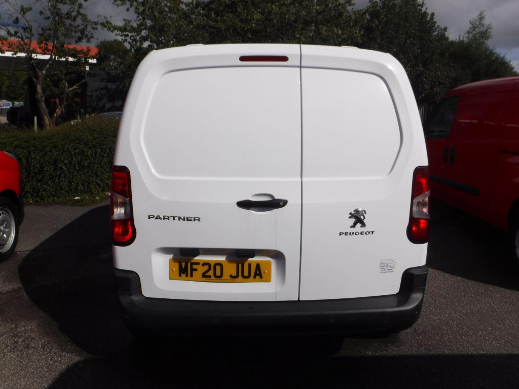 PEUGEOT PARTNER
