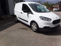 FORD TRANSIT COURIER