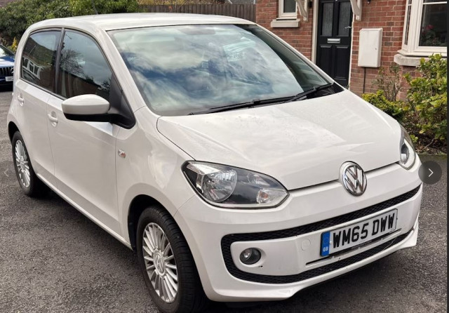 VOLKSWAGEN UP