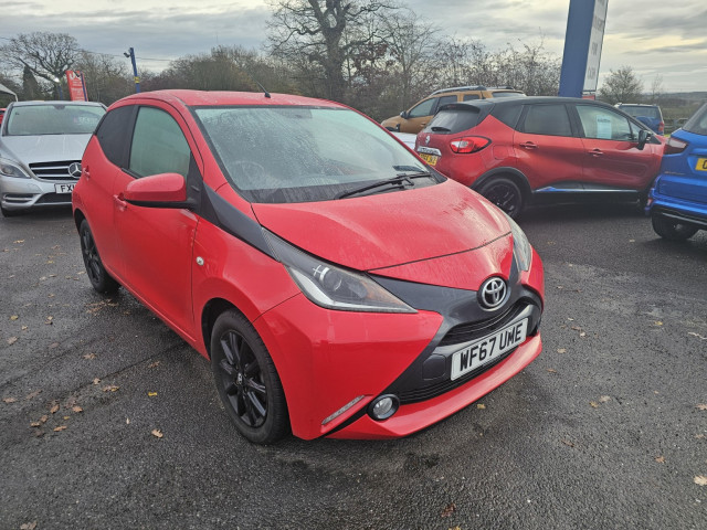 TOYOTA AYGO