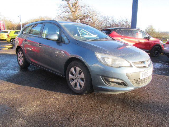 VAUXHALL ASTRA