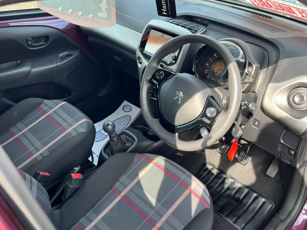 View PEUGEOT 108 1.0 Active