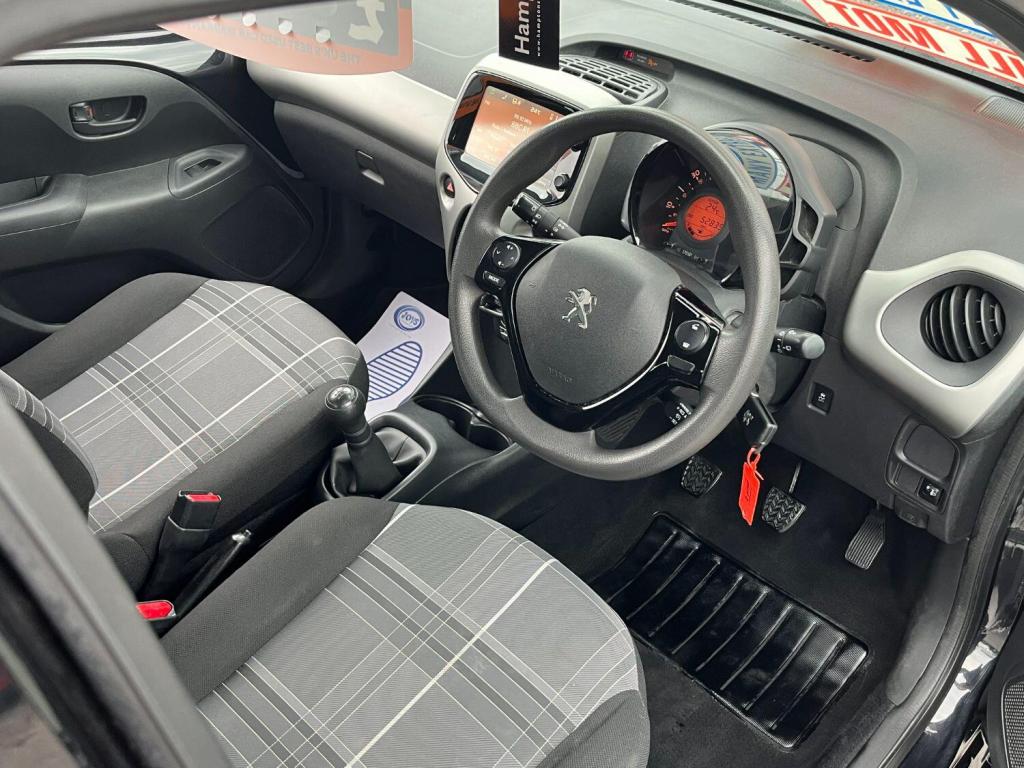 View PEUGEOT 108 1.0 Active