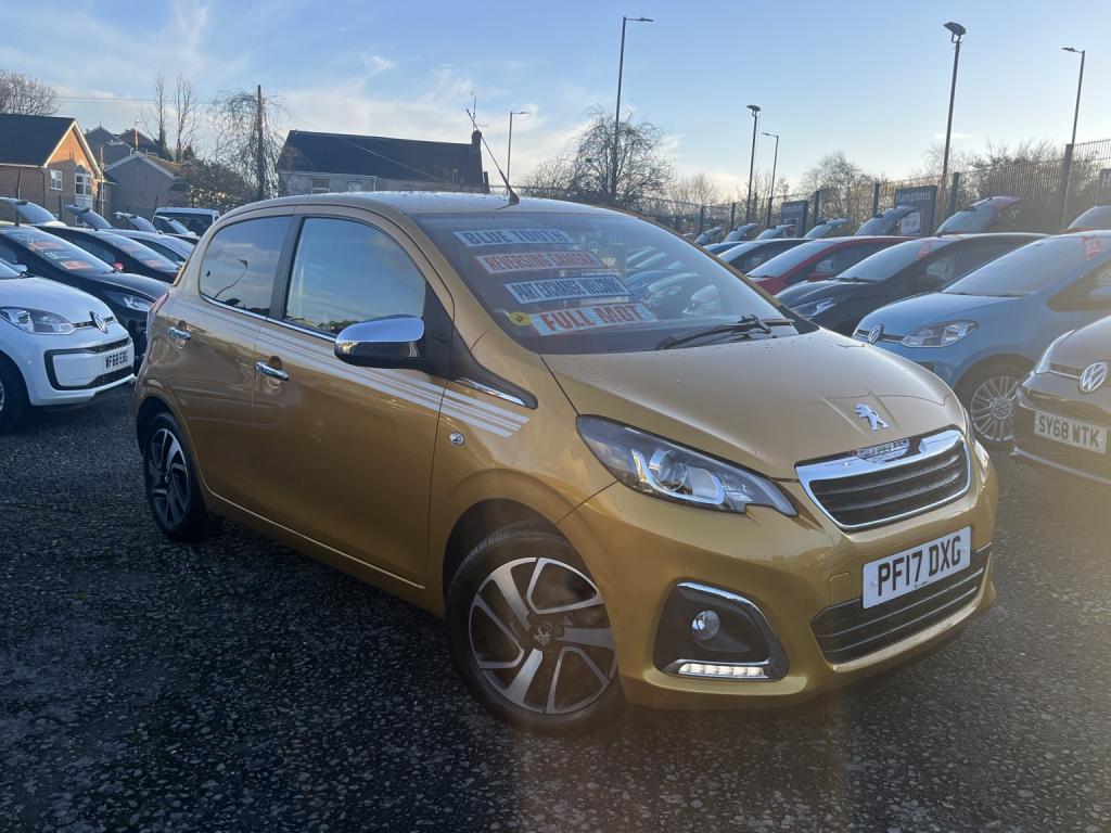 View PEUGEOT 108 1.0 Collection