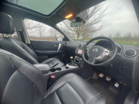 NISSAN QASHQAI+2