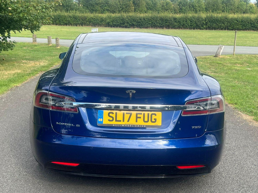 TESLA MODEL S