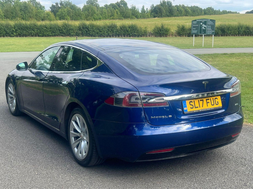 TESLA MODEL S