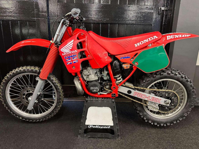 HONDA CR250R