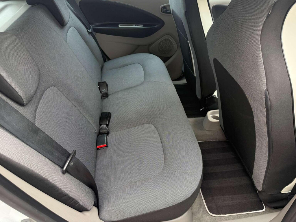 RENAULT ZOE