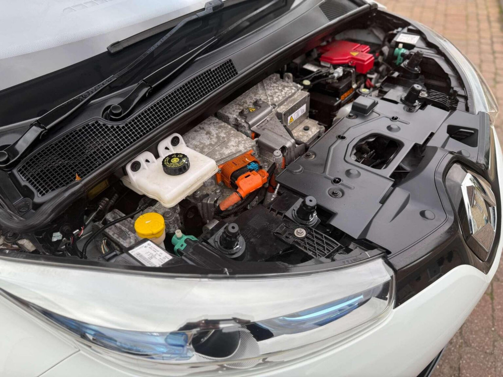 RENAULT ZOE