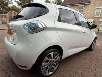 RENAULT ZOE