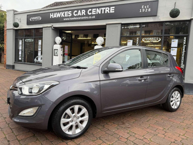 HYUNDAI