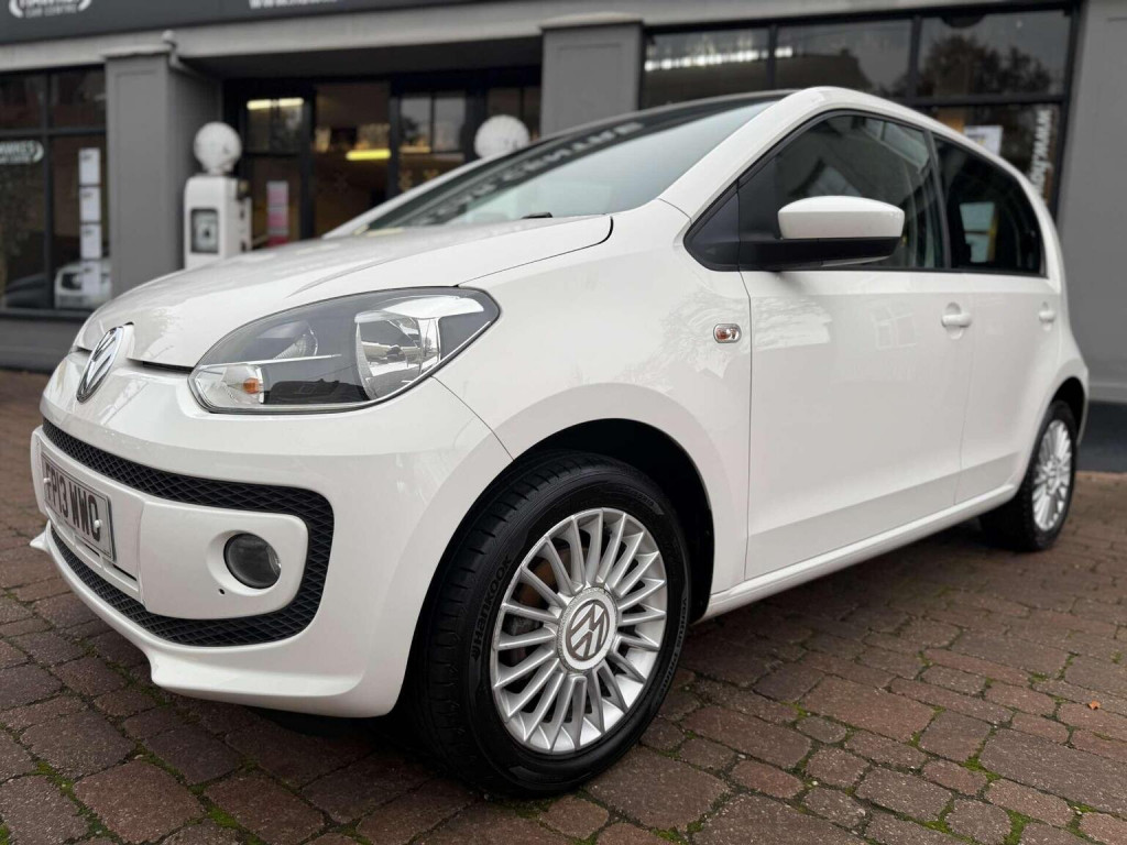 VOLKSWAGEN UP