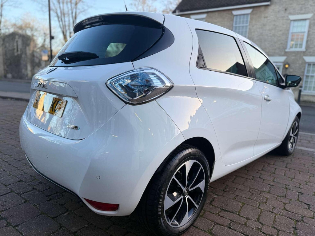 RENAULT ZOE