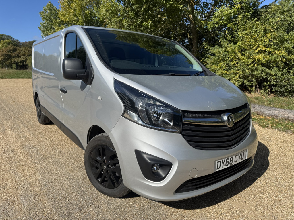 VAUXHALL VIVARO 1.6 CDTi 2900 BiTurbo ecoTEC Sportive