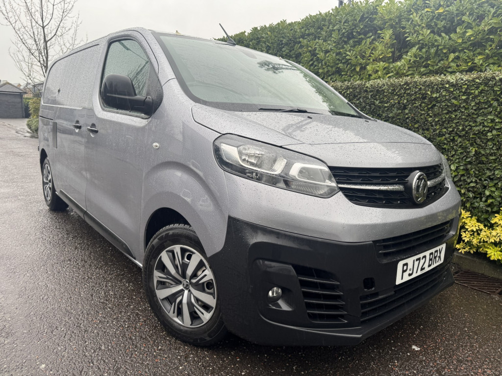 VAUXHALL VIVARO 1.5 Turbo D 2900 Dynamic
