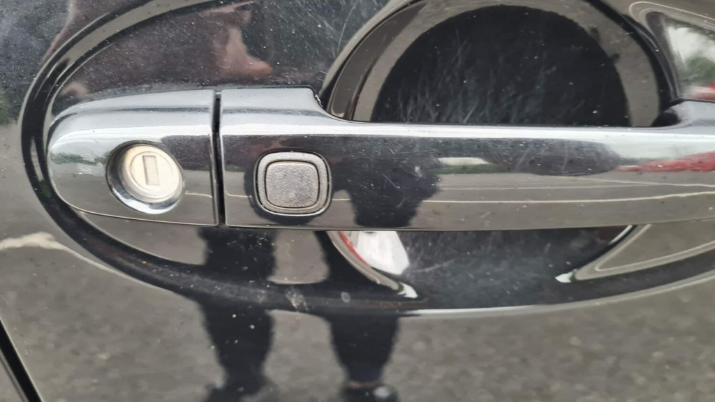 TOYOTA URBAN CRUISER