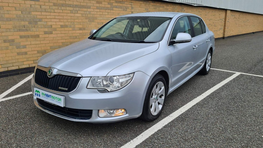 View SKODA SUPERB 1.6 TDI SE GreenLine II Euro 5 (s/s) 5dr