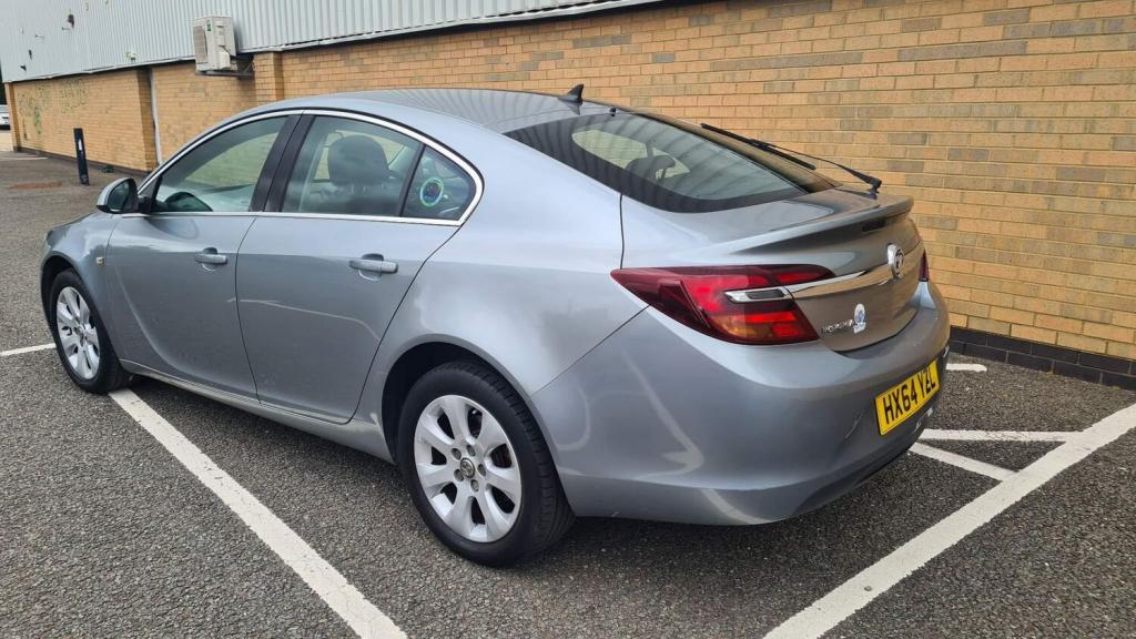 VAUXHALL INSIGNIA