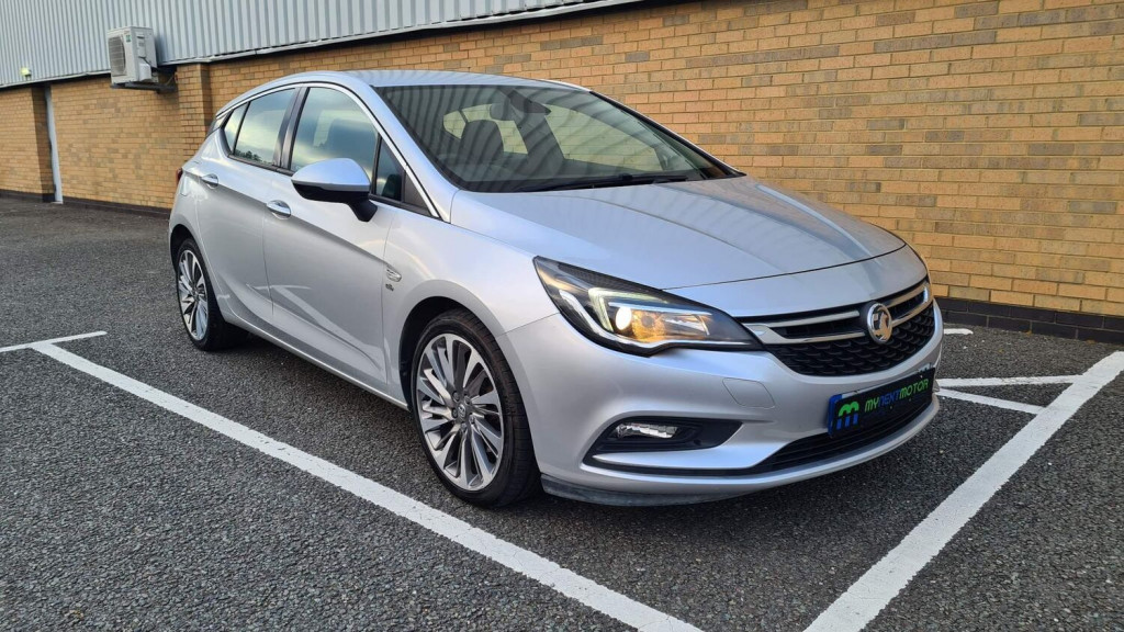 View VAUXHALL ASTRA 1.6 CDTi BlueInjection Elite Nav Euro 6 (s/s) 5dr