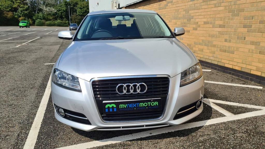 View AUDI A3 1.6 TDI Sport Sportback Euro 5 (s/s) 5dr