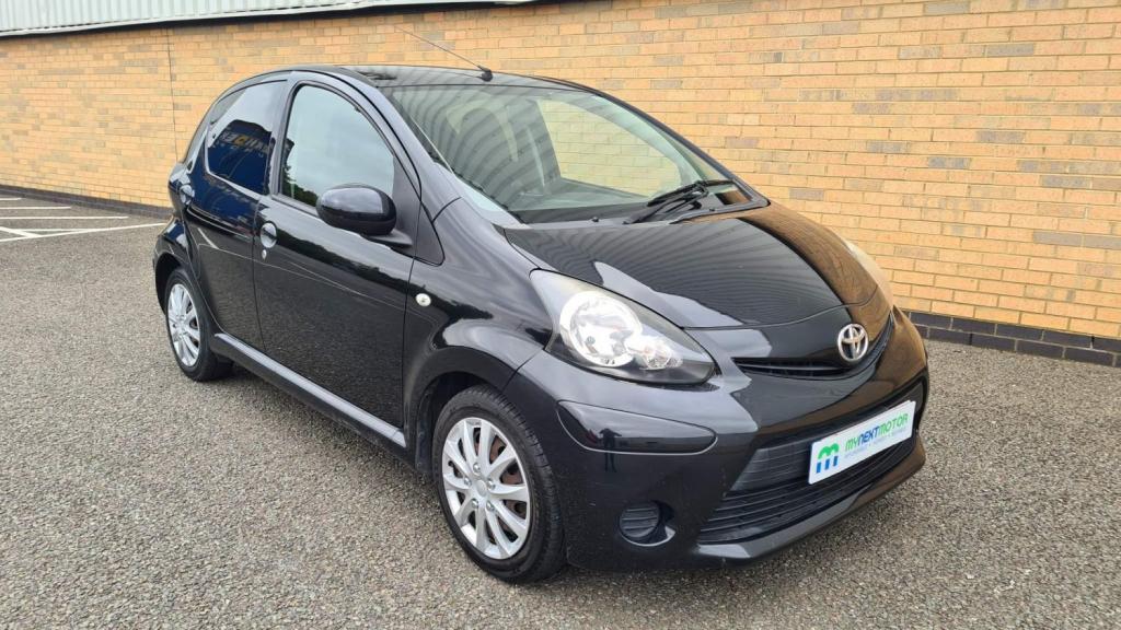 TOYOTA AYGO