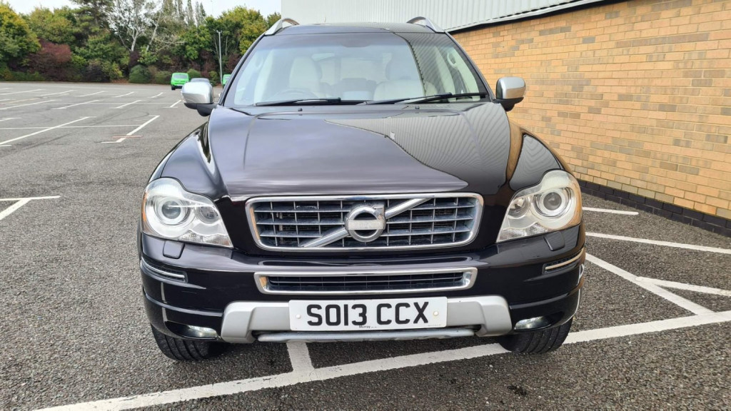 View VOLVO XC90 2.4 D5 Executive Geartronic 4WD Euro 5 5dr