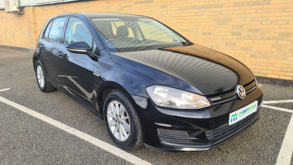 View VOLKSWAGEN GOLF 1.6 TDI BlueMotion Euro 5 (s/s) 5dr