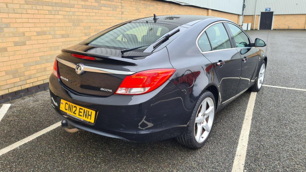 VAUXHALL INSIGNIA