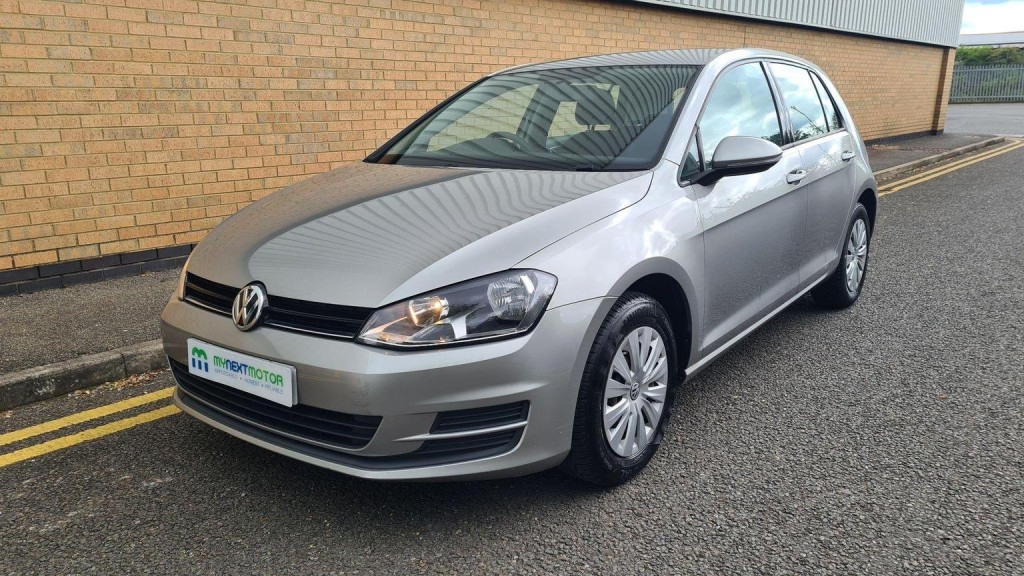 View VOLKSWAGEN GOLF 1.6 TDI BlueMotion Tech S Euro 5 (s/s) 5dr