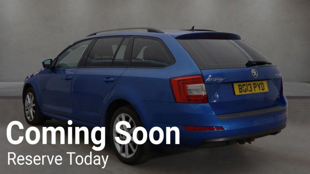 View SKODA OCTAVIA 2.0 TDI Elegance Euro 5 (s/s) 5dr