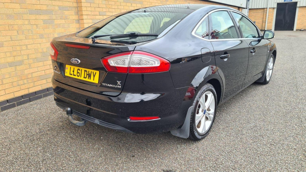 FORD MONDEO