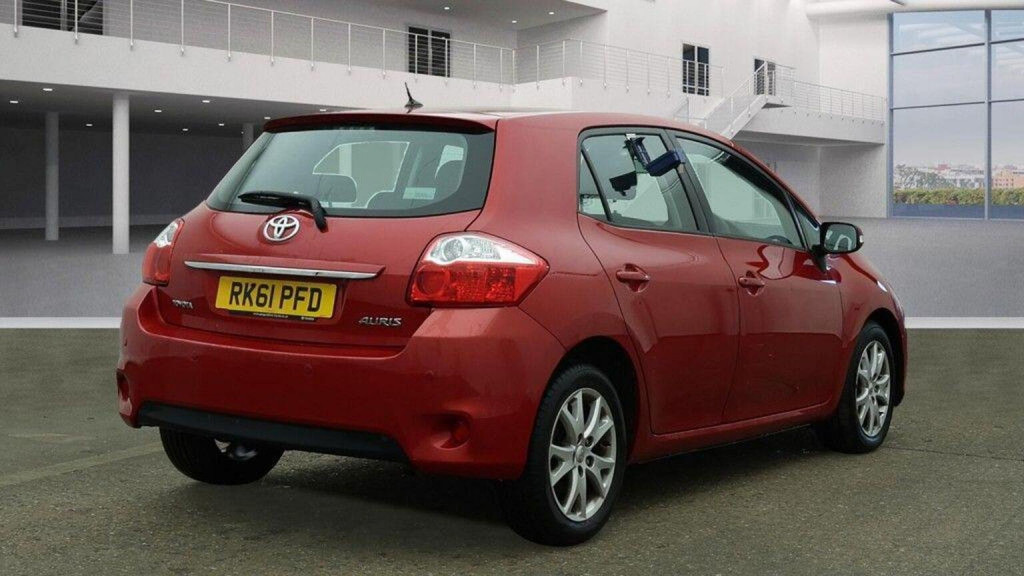 View TOYOTA AURIS 1.4 D-4D TR Euro 5 5dr