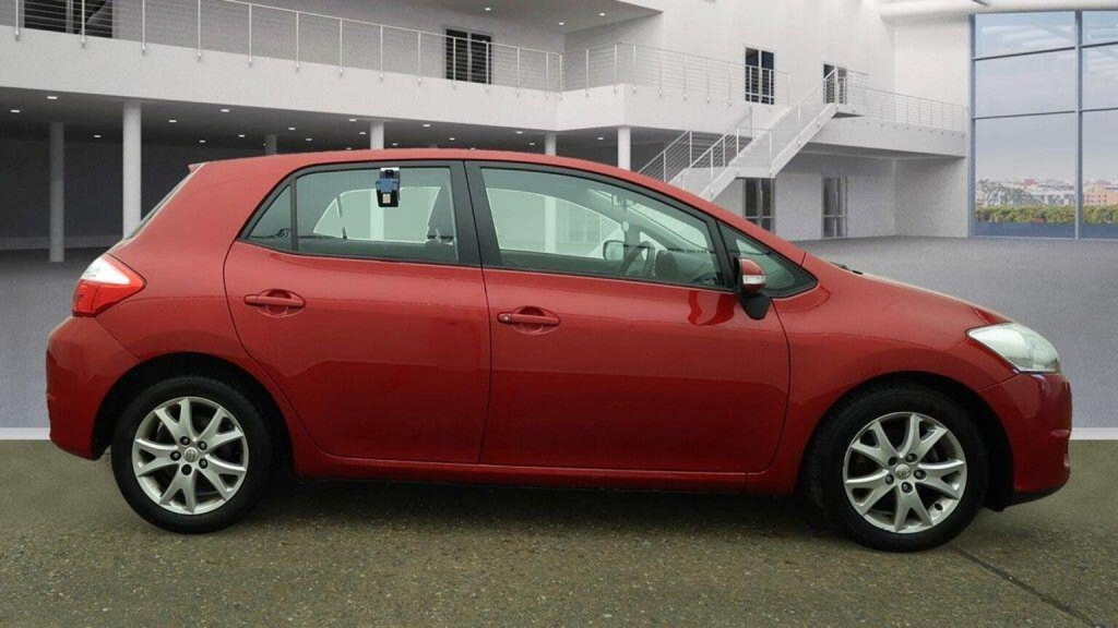 View TOYOTA AURIS 1.4 D-4D TR Euro 5 5dr