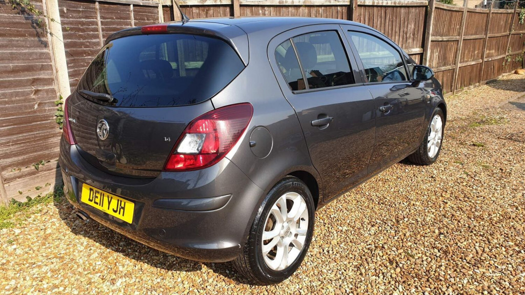 VAUXHALL CORSA