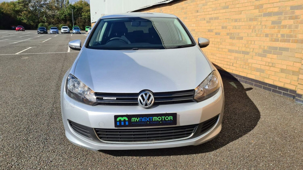 View VOLKSWAGEN GOLF 1.6 TDI BlueMotion Euro 5 (s/s) 5dr