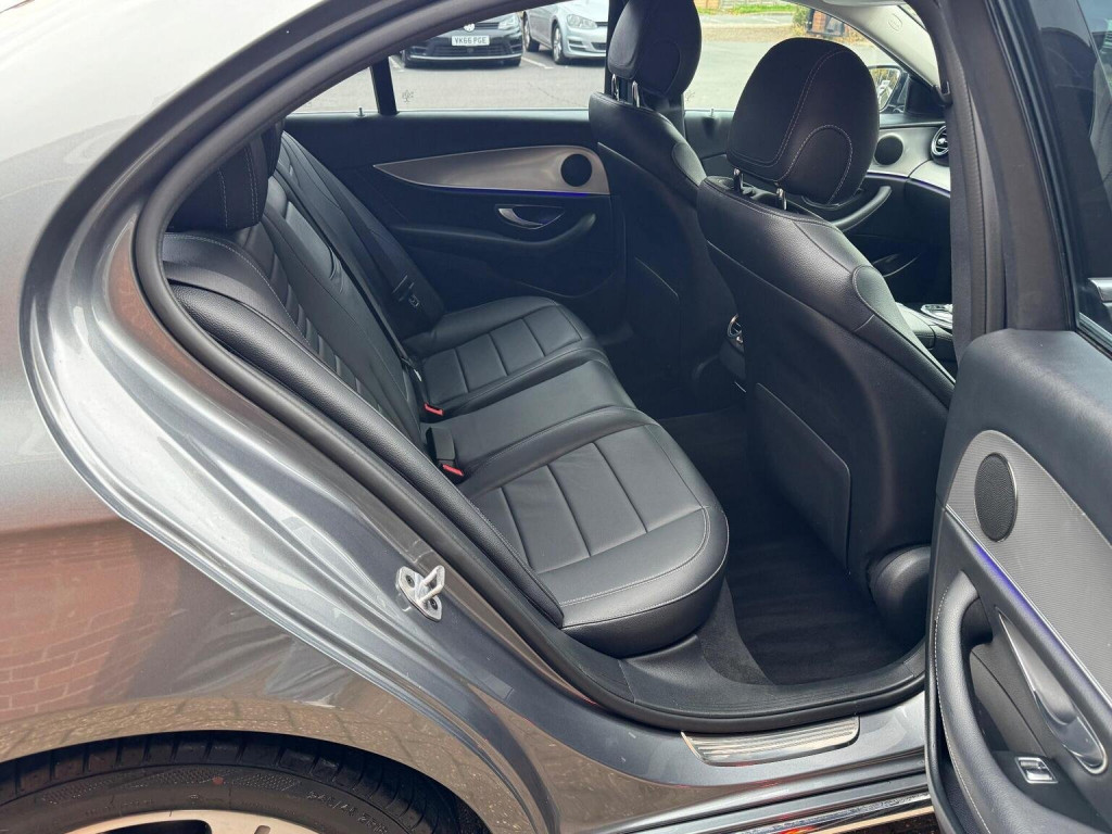 MERCEDES-BENZ E CLASS