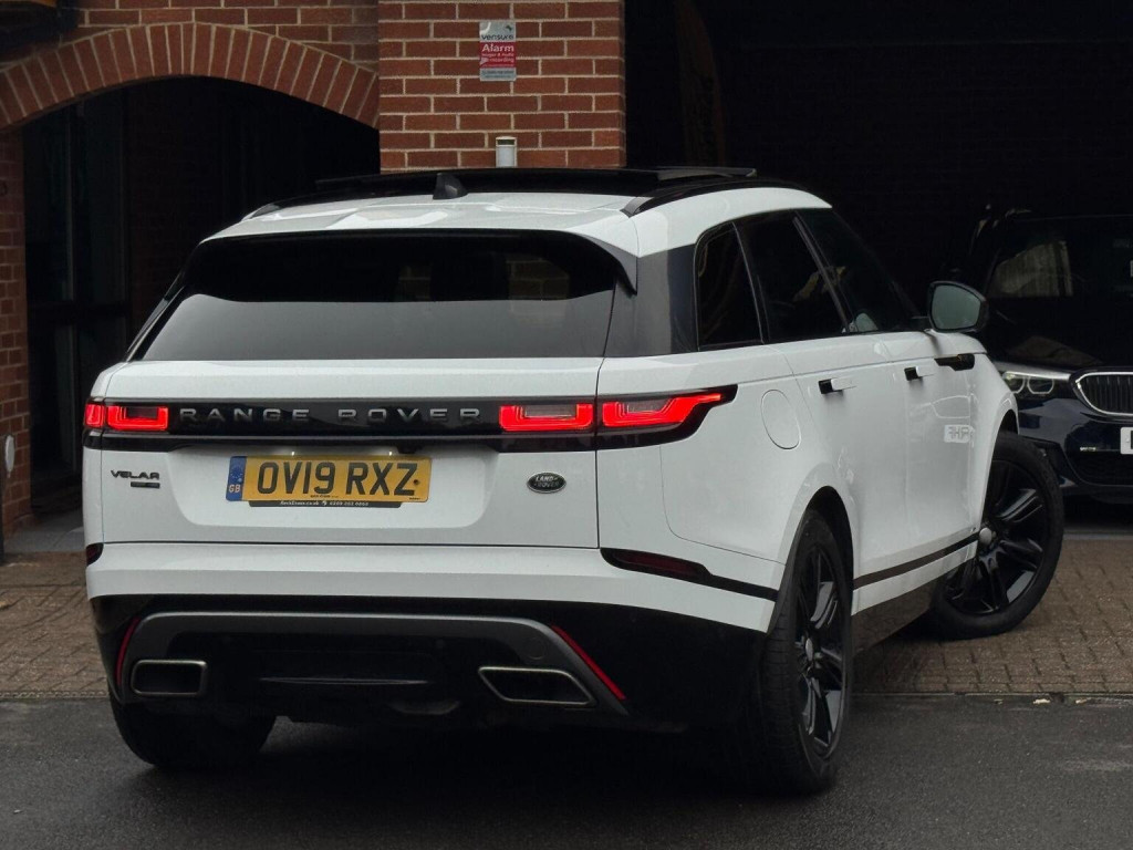 LAND ROVER RANGE ROVER VELAR