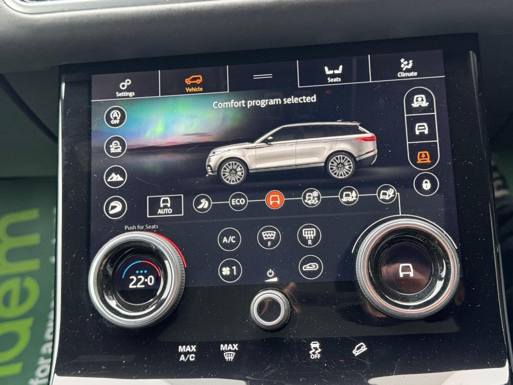 LAND ROVER RANGE ROVER VELAR