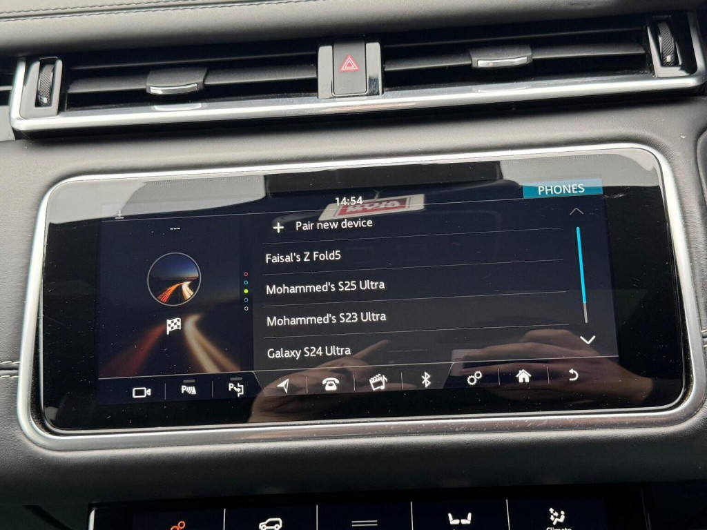 LAND ROVER RANGE ROVER VELAR