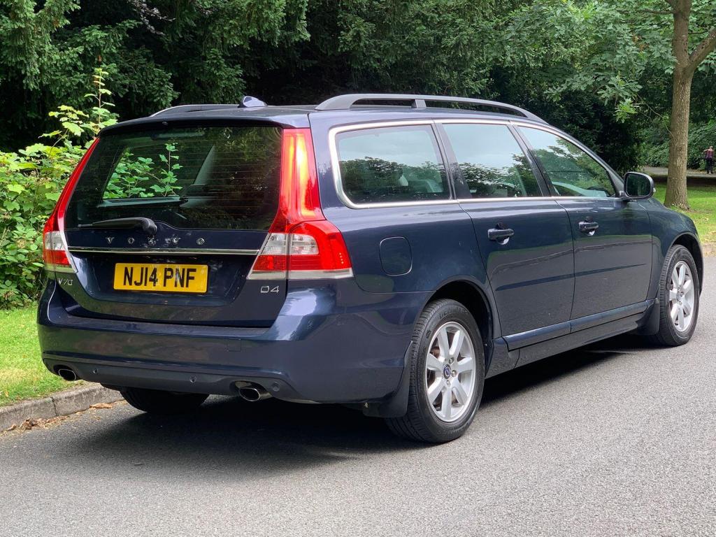 View VOLVO V70 2.0 D4 Business Edition