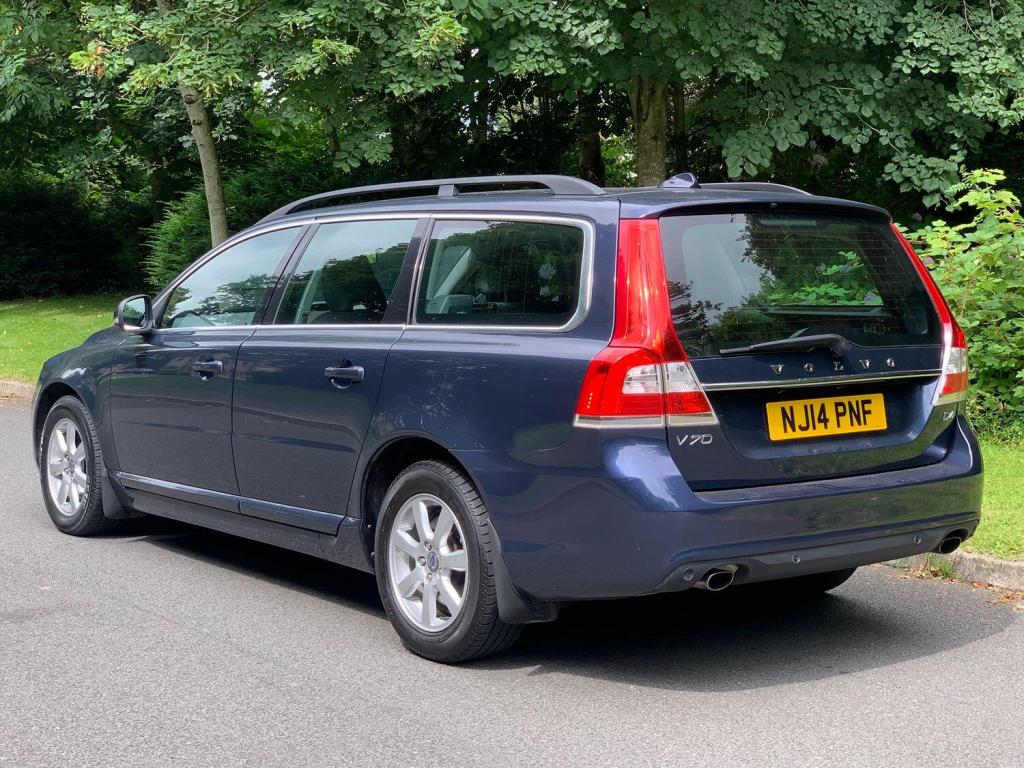 VOLVO V70