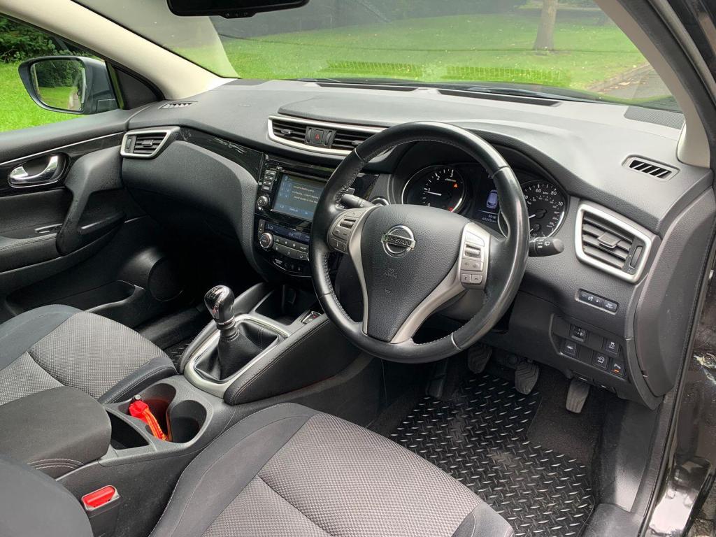 NISSAN QASHQAI