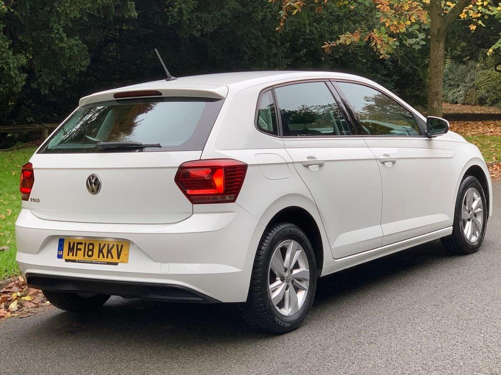 View VOLKSWAGEN POLO 1.0 SE