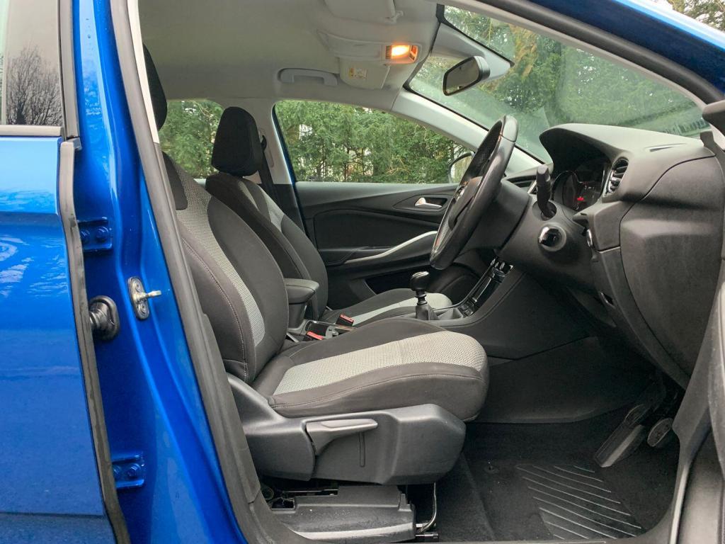 VAUXHALL GRANDLAND X