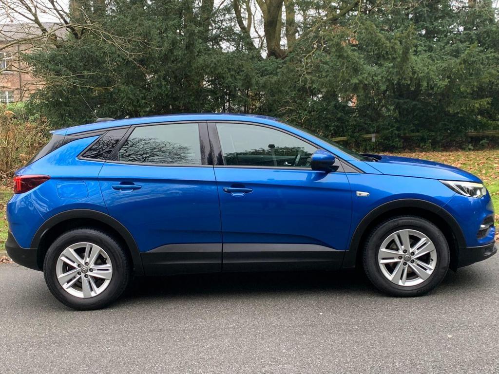View VAUXHALL GRANDLAND X 1.6 Turbo D BlueInjection SE