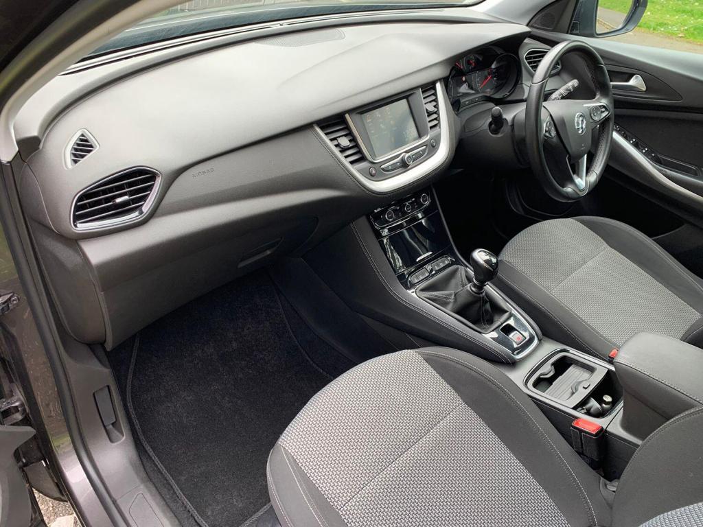 VAUXHALL GRANDLAND X