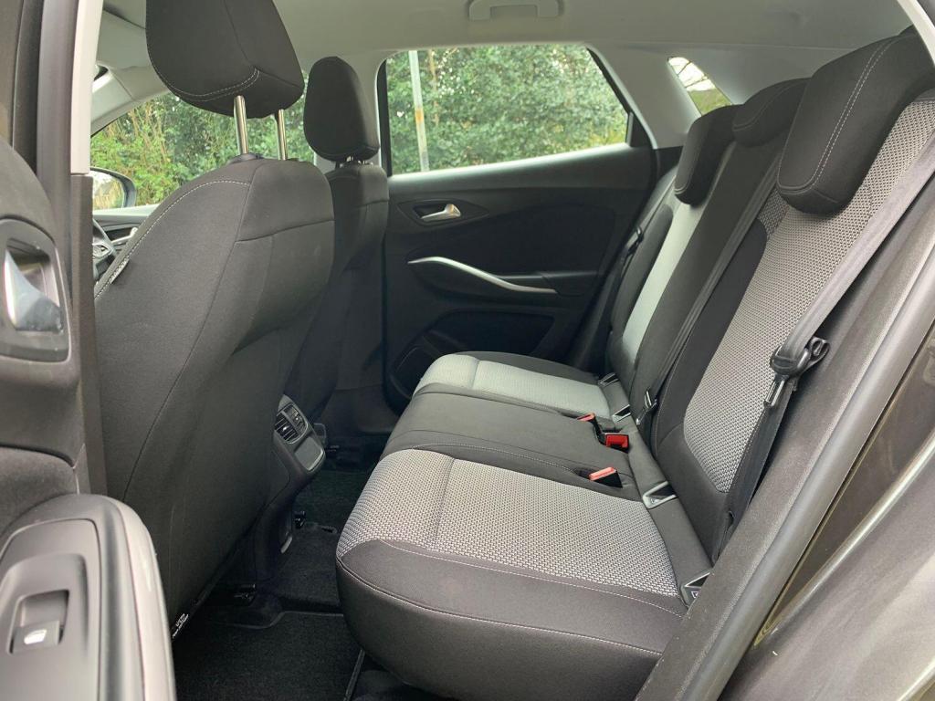 VAUXHALL GRANDLAND X