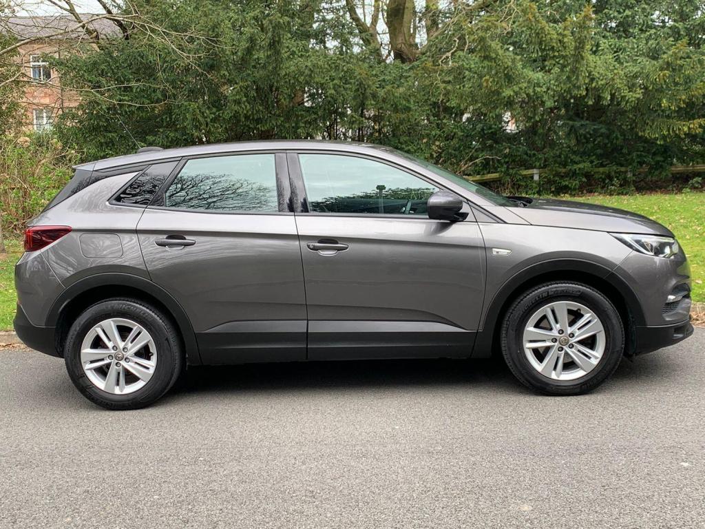 View VAUXHALL GRANDLAND X 1.6 Turbo D BlueInjection SE